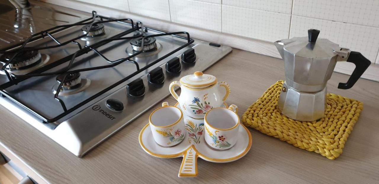 Mezzenile Casa Le Rondini 아파트 외부 사진